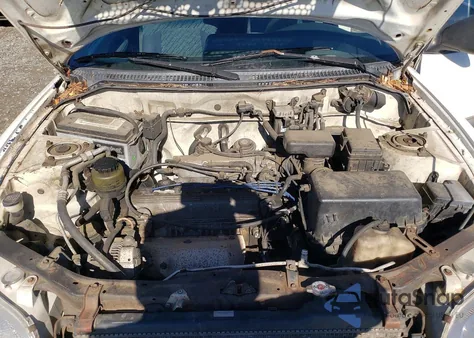 1996 Toyota Rav4 z USA, uszkodzony, nr VIN JT3XP10VXT0004206